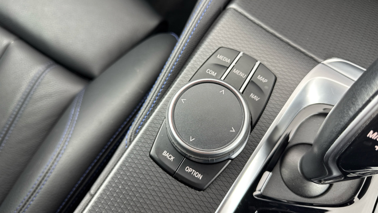 BMW 5 Series 520d MHT M Sport 4dr Step Auto Diesel Saloon